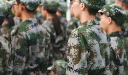 吃瓜军训最新事件爆料,吃瓜群众揭秘最新事件内幕