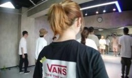 白鹿爆料直播视频在线观看