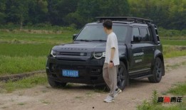 爆料路虎卫士视频大全集,探寻越野传奇的辉煌历程